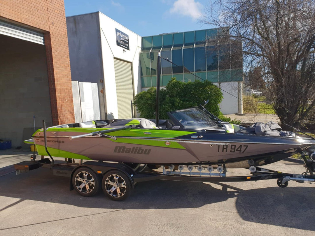 Telescopic Curved Training Bar Centre Pole Mounted